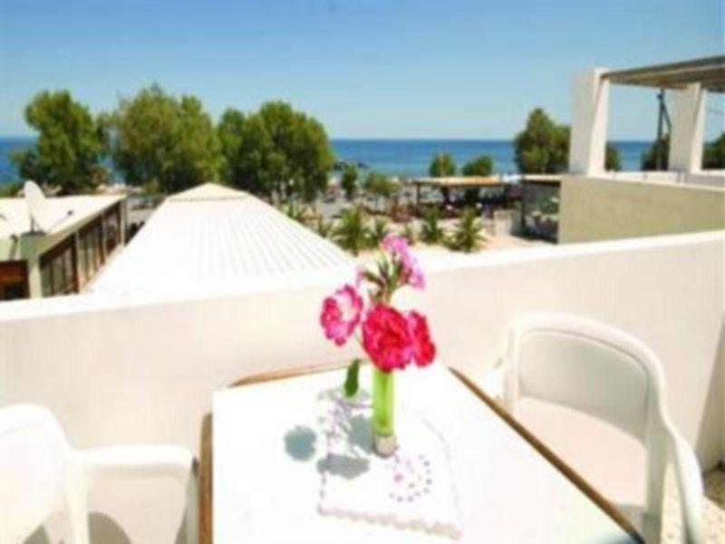White House Hotel Kamari  Exterior photo